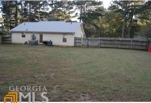 305 Barr Cir, Rex GA  30273-1442 exterior