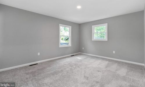14676 Alps Dr, Woodbridge VA  22193-3322 exterior