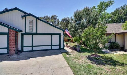 6061 Peoria Dr, Citrus Heights, CA 95621-5553