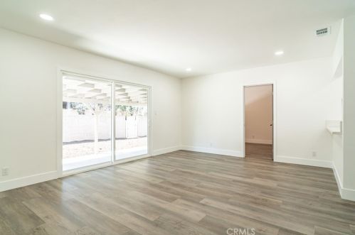 3692 Artesian St, Riverside CA  92503-4125 exterior