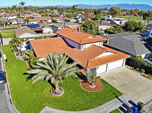 9731 Brookshire Ave, Downey, CA 90240-3304