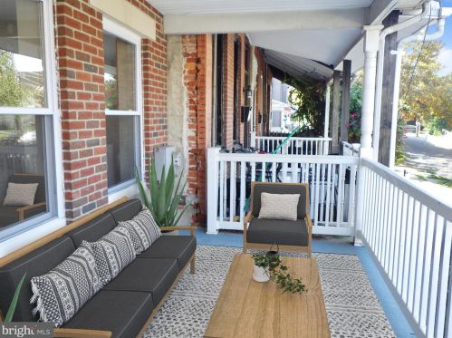 725 44th St, Philadelphia, PA 19104-1314