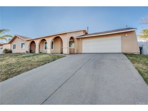 1670 Eucalyptus Ave, Rialto, CA 92376-2916