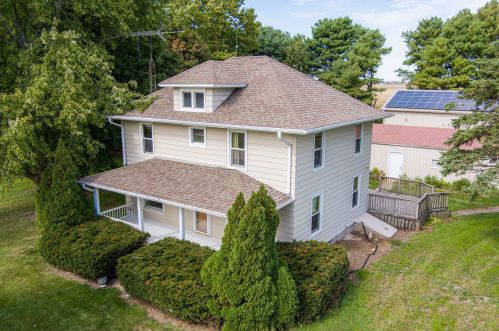 10945 Bastian Rd, Mcgirr, IL 60556-7004