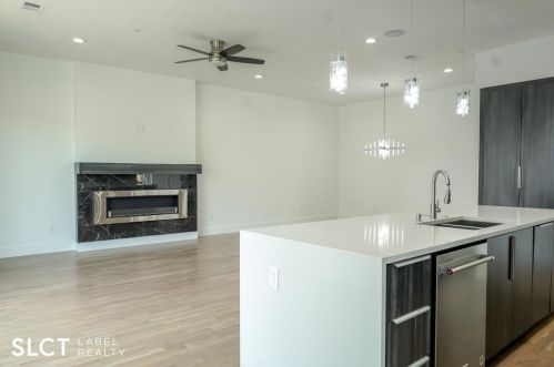 708 9th St, Dallas TX  75208-4901 exterior