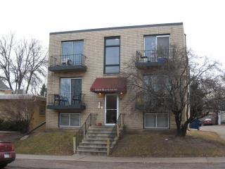 1210 Randolph Ave, Saint Paul MN  55105-2988 exterior