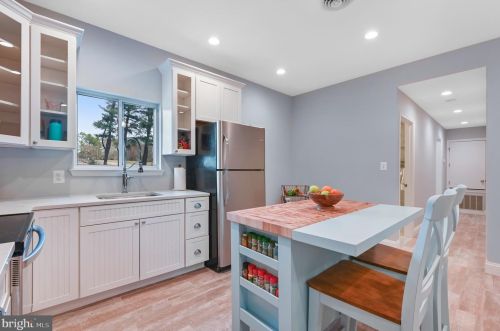 2874 Patuxent Riv Rd, Davidsonville MD 21035-2237 exterior