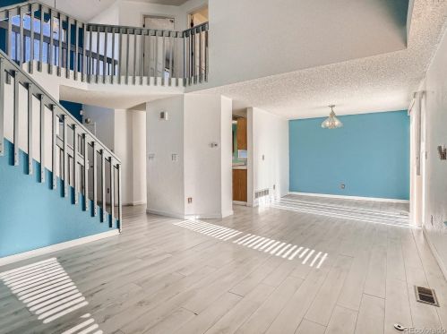 5224 Dearborn St, Denver CO 80011-6922 exterior