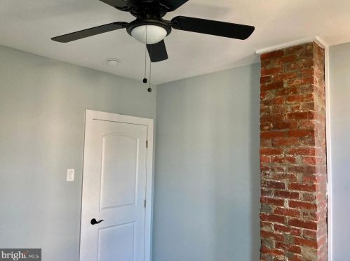 1252 24 St, Philadelphia PA  19130-1914 exterior