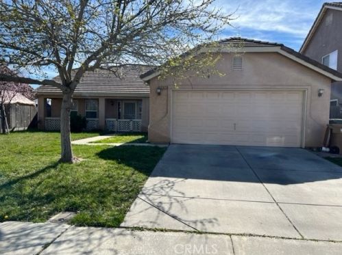 2107 Fir Ave, Merced, CA 95348-3685