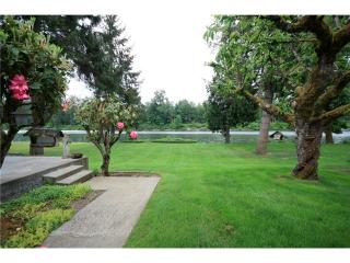 910 Dyer Rd, Sultan, WA 98294-9746