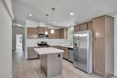 12451 Mirar De Valle, Valley Center, CA 92082-7107