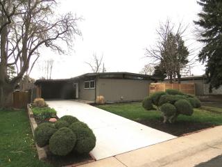1478 Fairfax St, Denver, CO 80220-2551