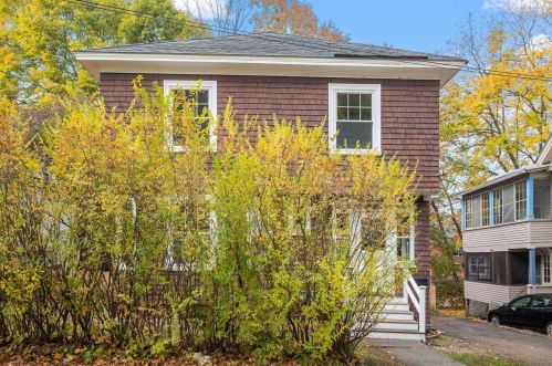 7 Perry Ave, Concord, NH 03301-4163