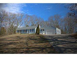 270 Railroad Ave, South Kingstown, RI 02874-1807