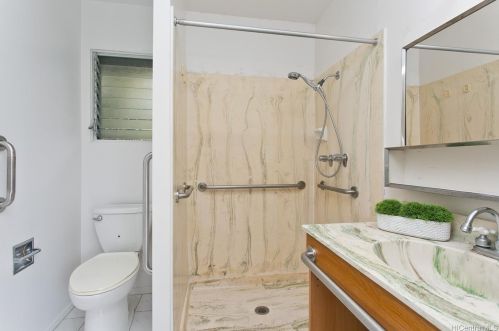 3317 Huelani Dr, Honolulu, HI 96822-1276