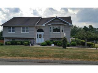 124 Heather Dr, Butler, PA 16001-2820