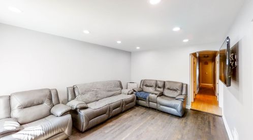 3710 Ottawa Ave, Chicago, IL 60634-3102