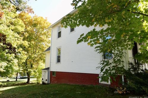 115 Cottage St, East Berlin, CT 06023-1110