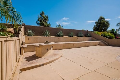 1430 Stanislaus Dr, Chula Vista CA  91913-1478 exterior