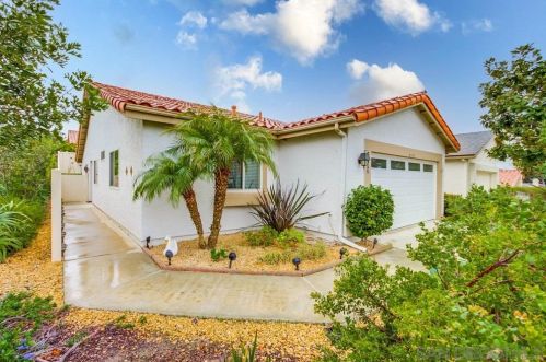 4267 Shadow Ln, Oceanside, CA 92056-4711