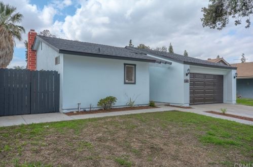 6825 Astoria Dr, Riverside, CA 92503-1005