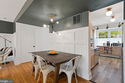 6431 Franconia Ct, Springfield VA  22150-1204 exterior