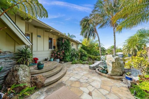 855 Sidonia St, Encinitas, CA 92024-2357