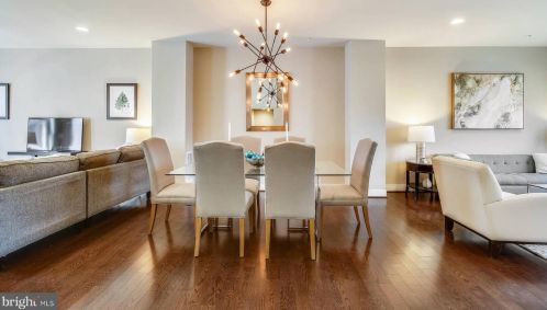 642 Ellsworth Dr, Silver Spring MD 20910-4301 exterior