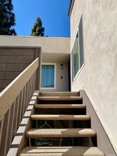 1250 Cabrillo Park Dr, Santa Ana CA  92701-3147 exterior