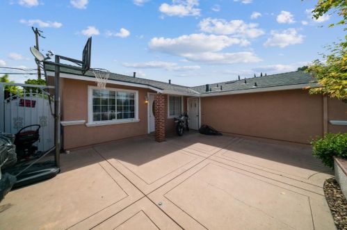 1412 Mount Shasta Dr, San Jose, CA 95127-4734