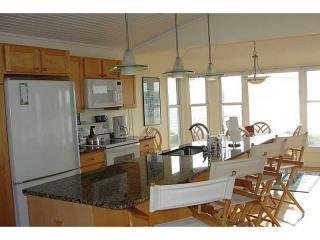 42 Esplanade, Middletown RI  02842-6021 exterior