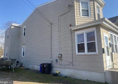 30 Temple Ave, Gloucester, NJ 08030-1249
