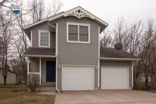 410 11th Avenue A Ct, Silvis, IL 61282-1647