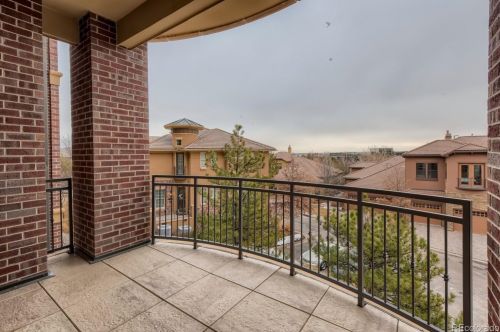 7820 Inverness Blvd, Englewood CO  80112-5713 exterior