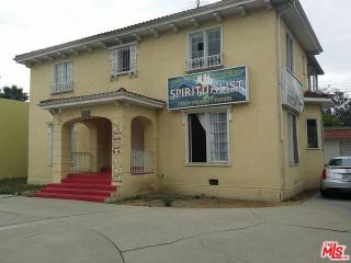 5212 Venice Blvd, Los Angeles, CA 90019-5236