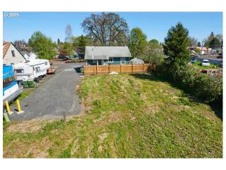 109 Morton St, Newberg OR  97132-2205 exterior
