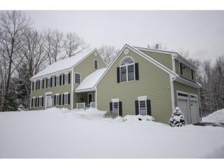 11 Gabriel Ct, Hampstead, NH 03841-5019
