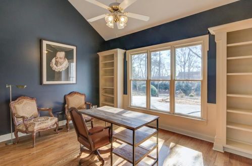 2721 Log Cabin Dr, Atlanta GA  30339-1546 exterior
