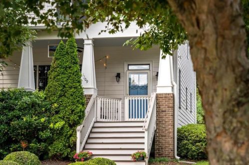 1309 Benteen Park Dr, Atlanta, GA 30315-4441