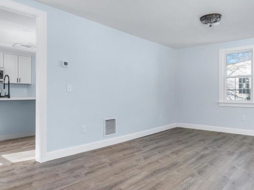 144 Canal St, Westerly RI  02891-1553 exterior