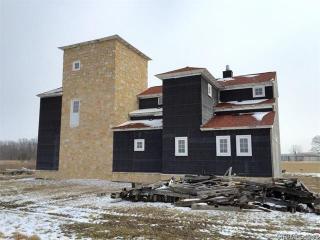 32526 Delhi Rd, Miles Station, IL 62012-3896