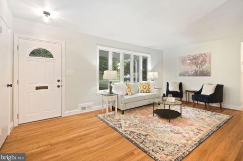 10 Eastmoor Dr, Silver Spring MD  20901-1935 exterior