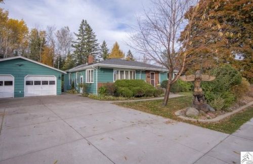 4901 Glenwood St, Duluth MN  55804-1628 exterior