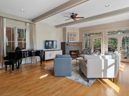 1020 Mclynn Ave, Atlanta GA  30306-3345 exterior