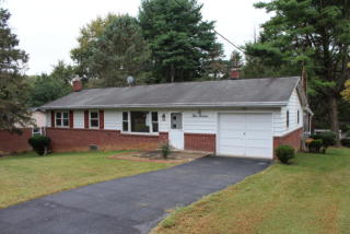 516 Brandywine Rd, Lancaster, PA 17603-6030
