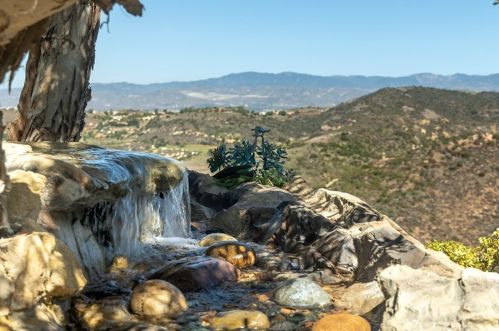 74 Golden Eagle, Irvine CA  92603-0309 exterior