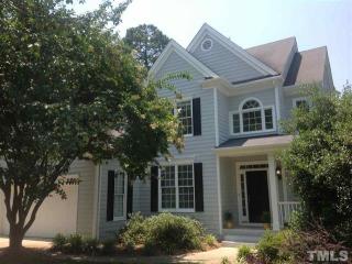104 Chancellors Ridge Ct, Cary, NC 27513-2749