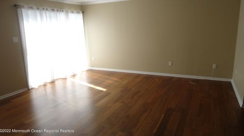 3307 Kapalua Ct, East Freehold NJ  07728-5918 exterior