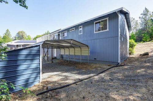 129 Celesta Dr, Grass Valley, CA 95945-5652